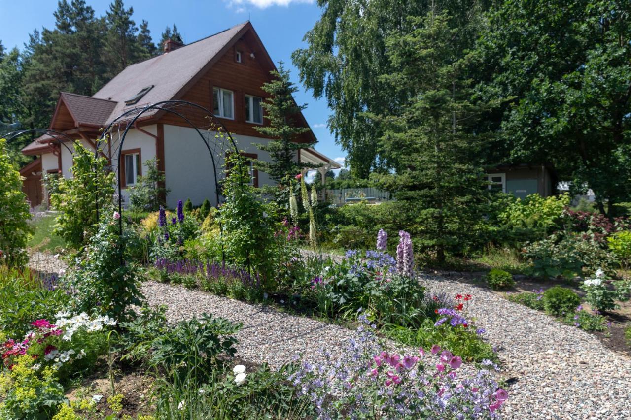 Cottage On The Hill Kielno Exteriör bild